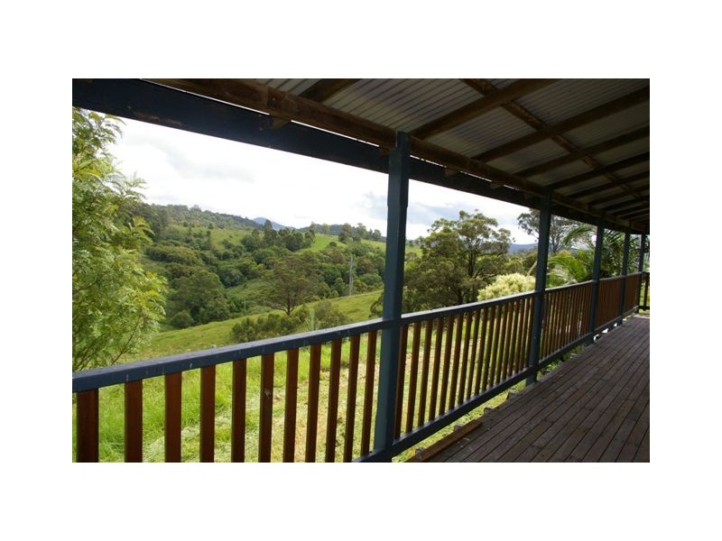 521 Greenhills Road, Taylors Arm NSW 2447