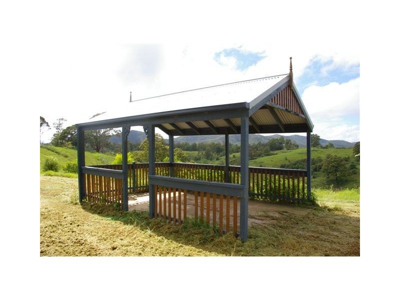 521 Greenhills Road, Taylors Arm NSW 2447