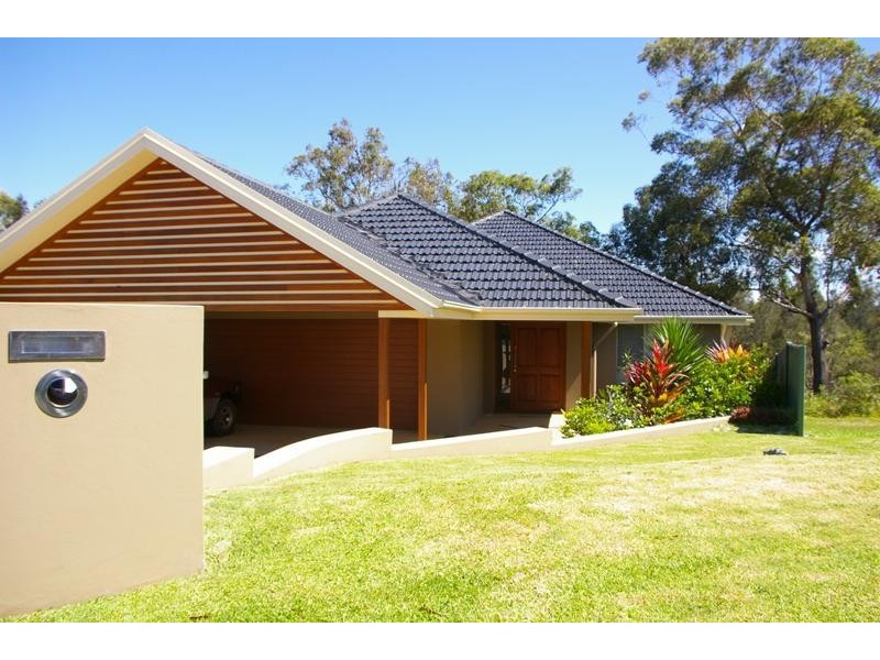 12 Edgewater Drive, Nambucca Heads NSW 2448