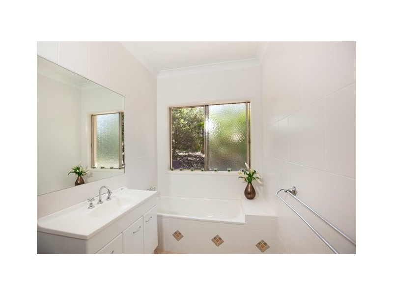 16 Sanctuary Place, Hyland Park NSW 2448