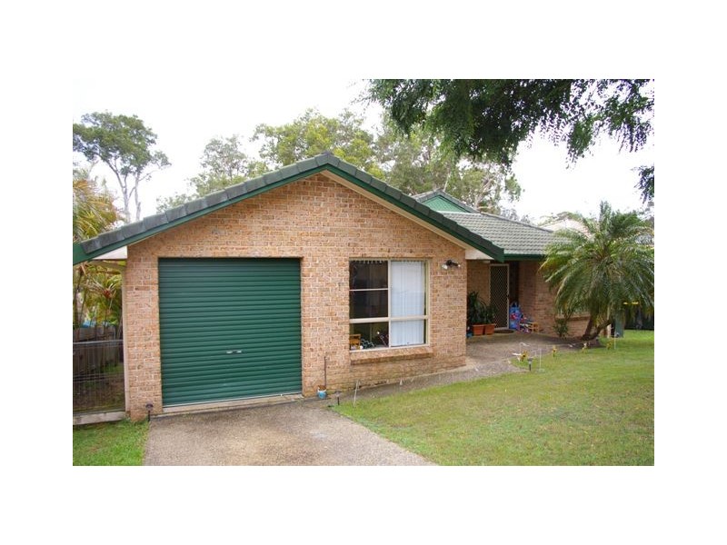 15 The Glen, Hyland Park NSW 2448