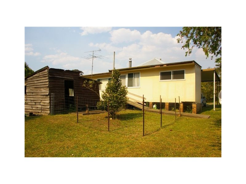 4 Adam Street, Bowraville NSW 2449