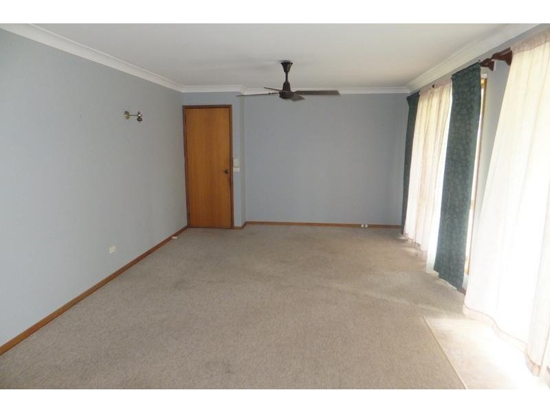 11 West Sreet, Scotts Head NSW 2447