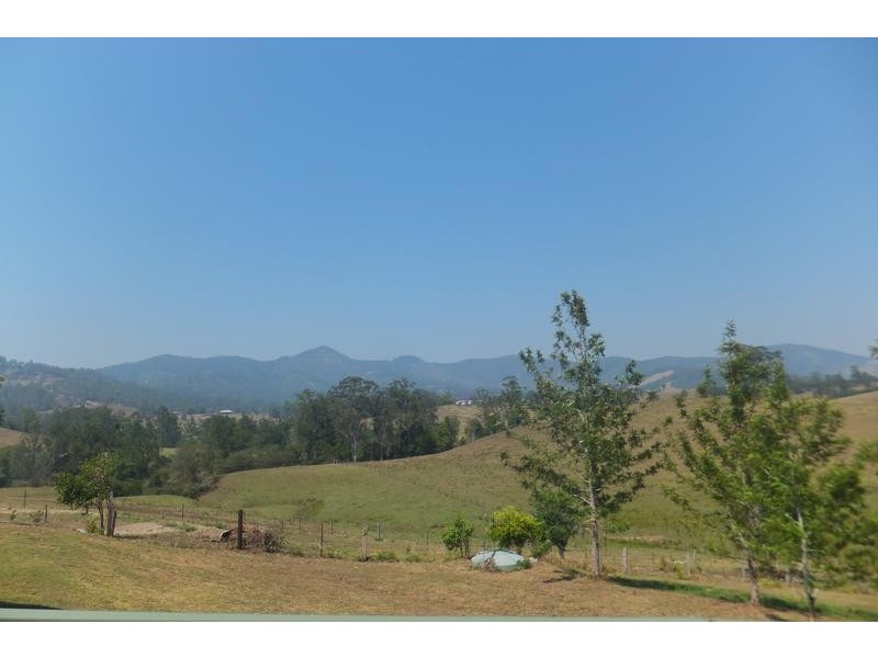 8 Greenhills Road, Upper Taylors Arm NSW 2447