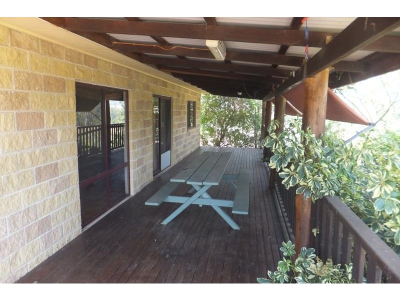 8 Greenhills Road, Upper Taylors Arm NSW 2447