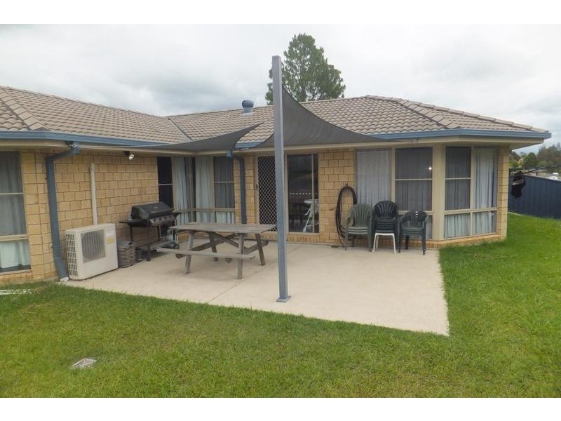 10 Crispin Cove, Macksville NSW 2447