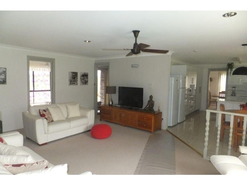 3 Glenmore Crescent, Macksville NSW 2447