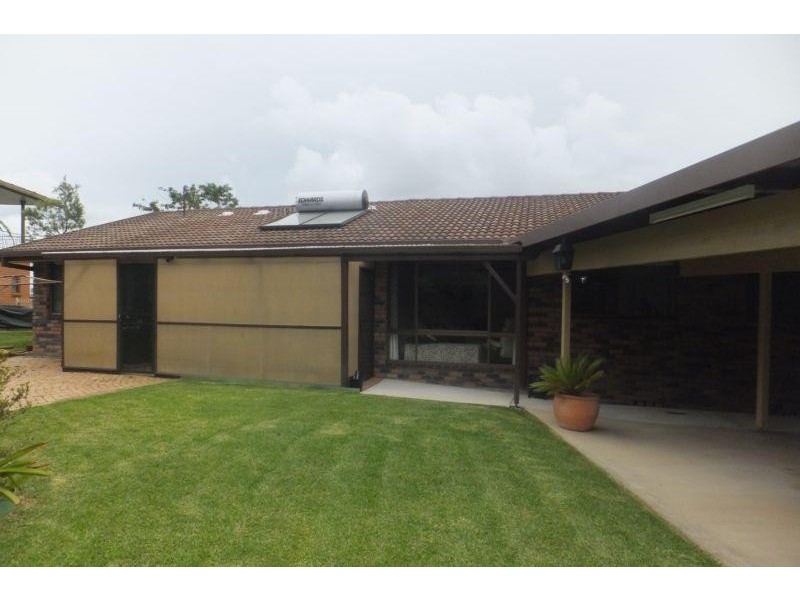 3 Glenmore Crescent, Macksville NSW 2447