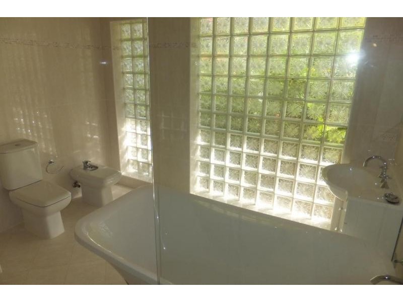 13 Sanctuary Place, Hyland Park NSW 2448