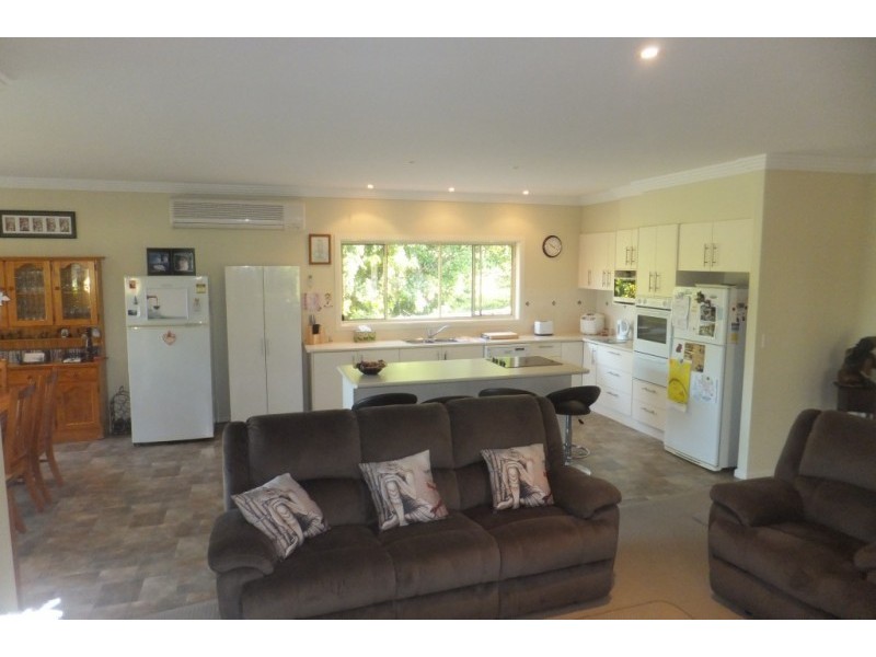 33 Glen Sheather, Nambucca Heads NSW 2448