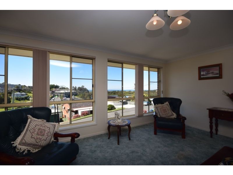 4 Ellis Avenue, Nambucca Heads NSW 2448