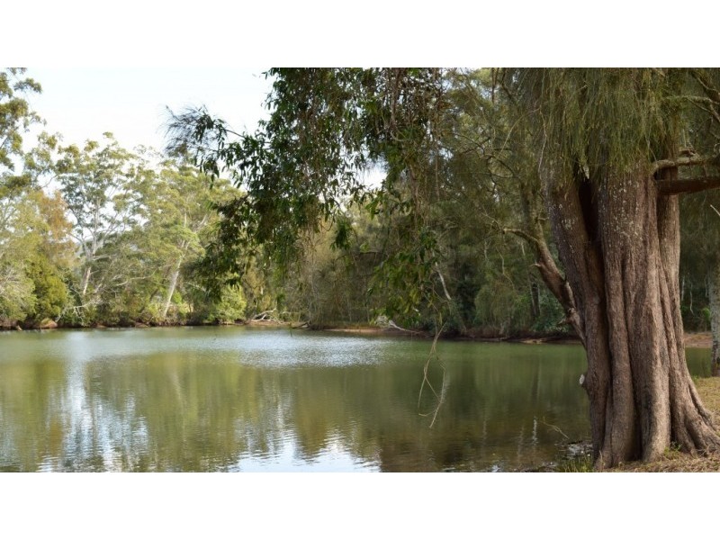 7119 Pacific Highway, Valla NSW 2448