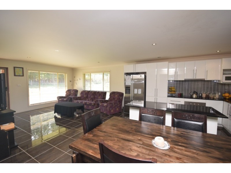 10 Park Street, Macksville NSW 2447