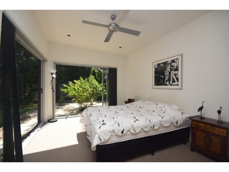 5 Gannet Drive, Scotts Head NSW 2447