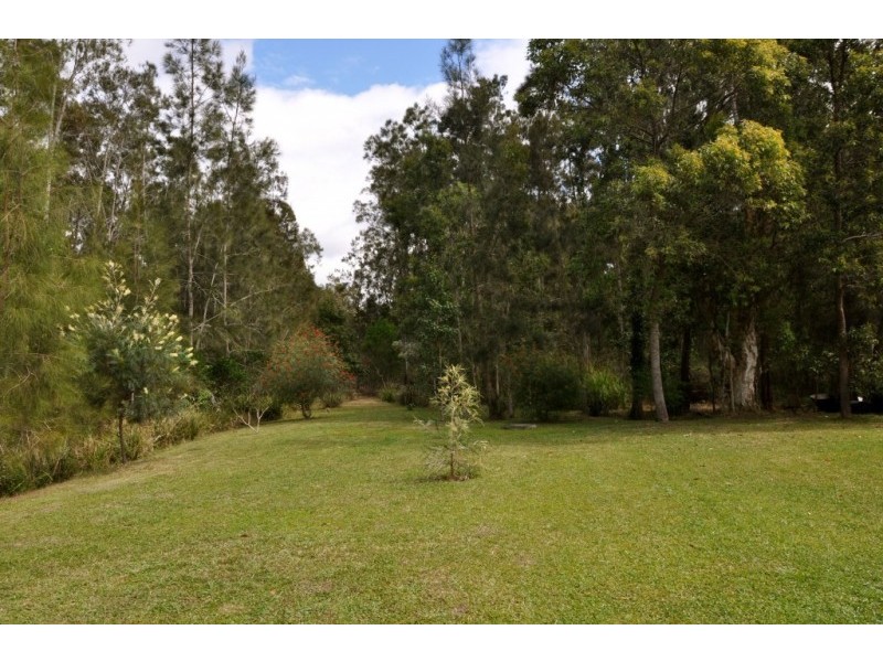 5 Gannet Drive, Scotts Head NSW 2447