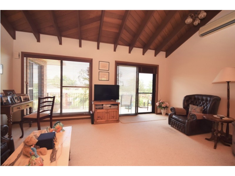 4 Pelican Crescent, Nambucca Heads NSW 2448