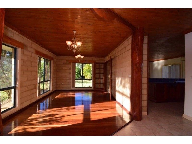 11 Scarborough Lane, Newee Creek NSW 2447