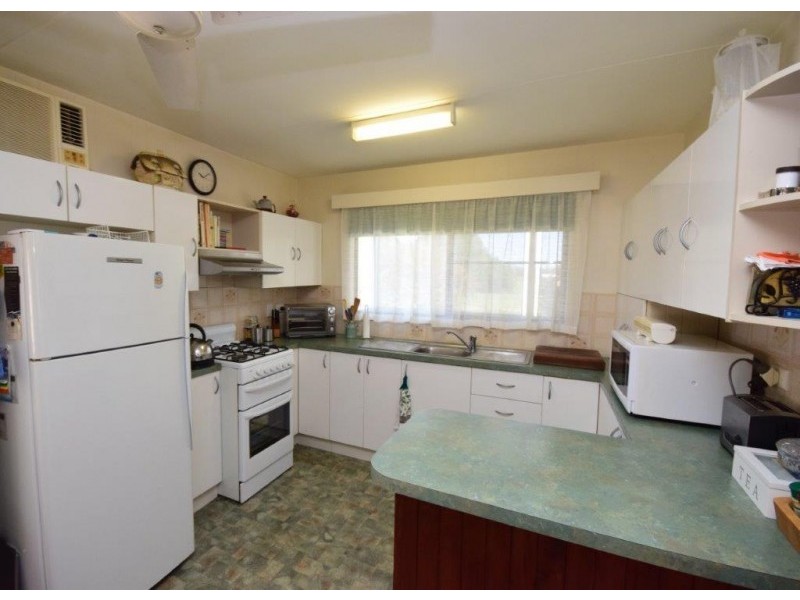 101/143 Nursery Rd., Macksville NSW 2447