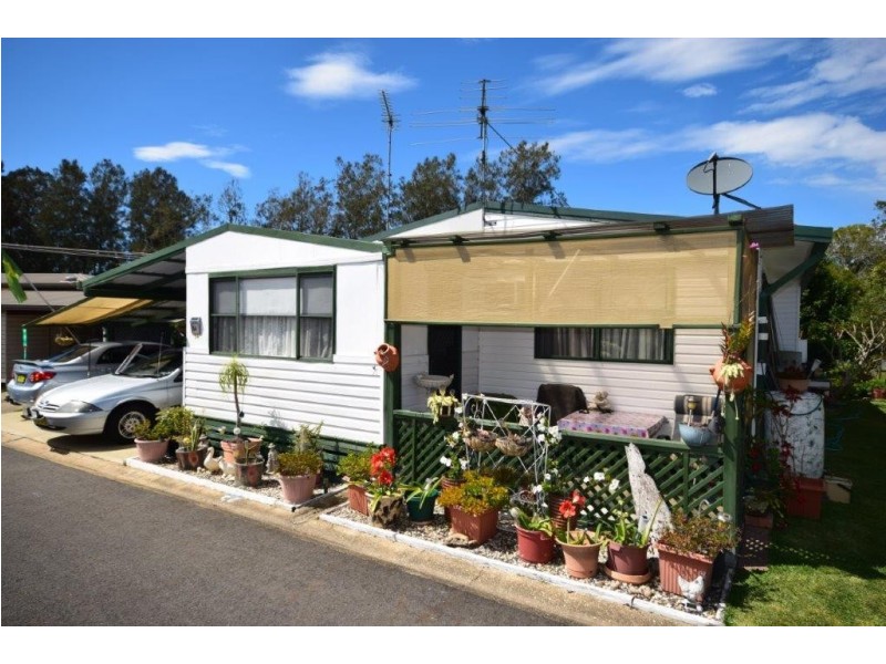 54/143 Nursery Rd., Macksville NSW 2447