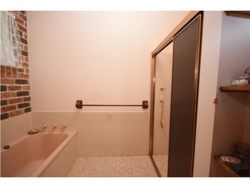 106 Wallace Street, Macksville NSW 2447