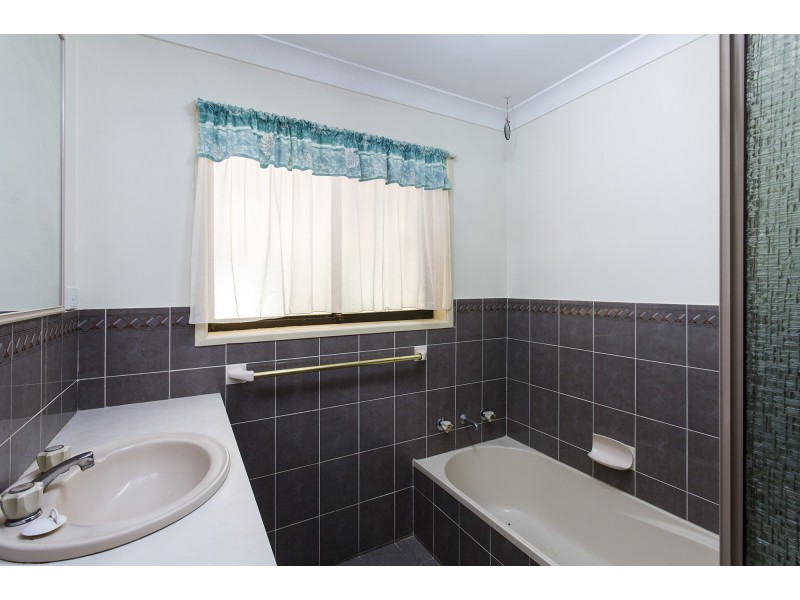 6 Royal Tar Cres, Nambucca Heads NSW 2448