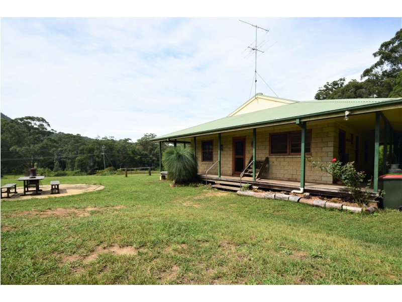 190 Sullivans Rd, Valla NSW 2448