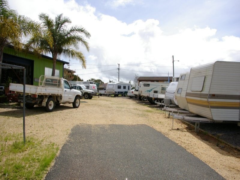 2 Egan Street, Macksville NSW 2447