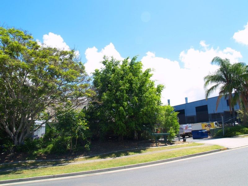 4 Olympic Circuit, Southport QLD 4215