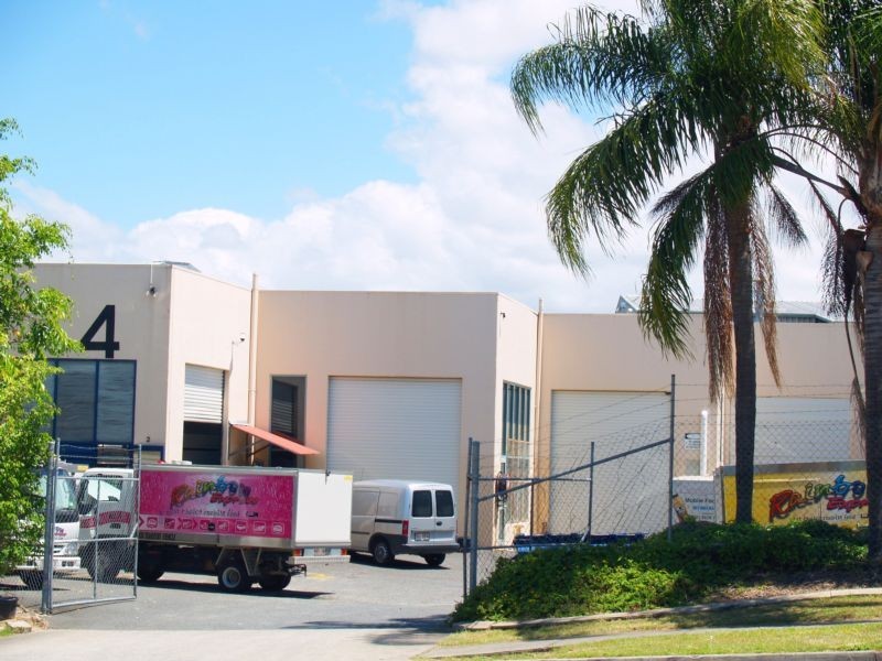 4 Olympic Circuit, Southport QLD 4215