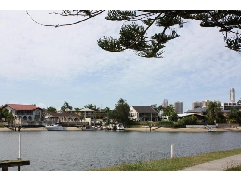 3 Watson Esplanade, Surfers Paradise QLD 4217