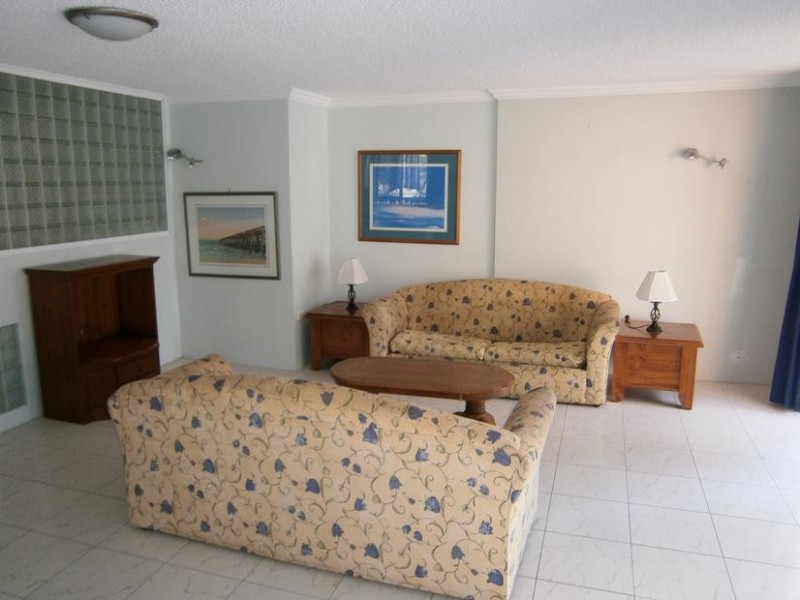 20 Vista Street, Surfers Paradise QLD 4217