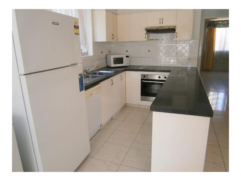 20 Vista Street, Surfers Paradise QLD 4217