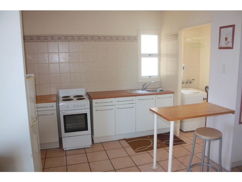 34 Hanlan Street ‘Kinkabool’, Surfers Paradise QLD 4217