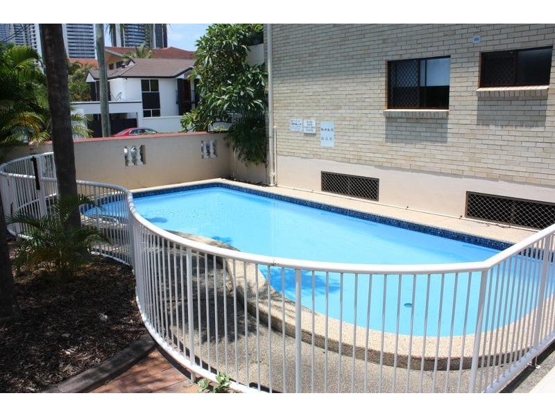 26 Stanhill Drive, Chevron Island QLD 4217