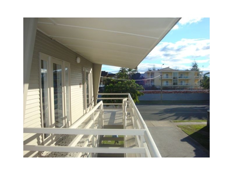 108 Old Burleigh Road, Broadbeach QLD 4218