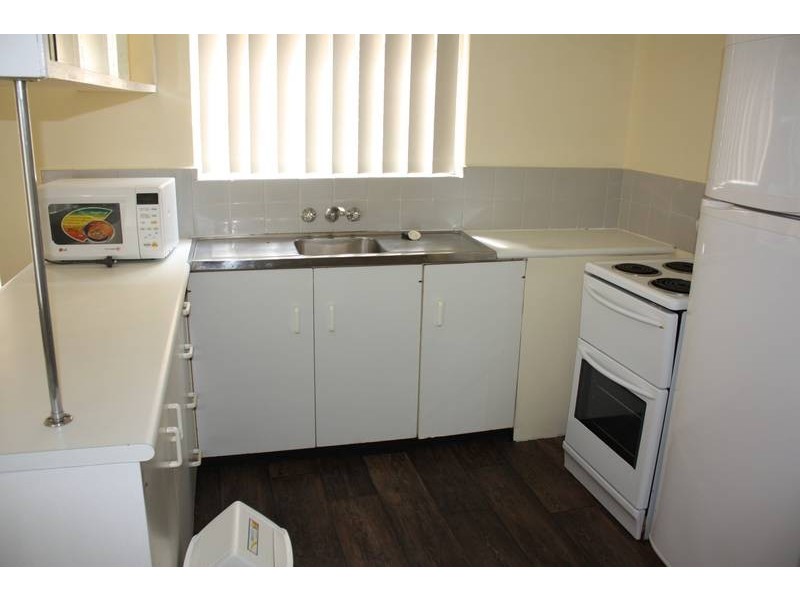 19 Sunset Boulevard, Surfers Paradise QLD 4217