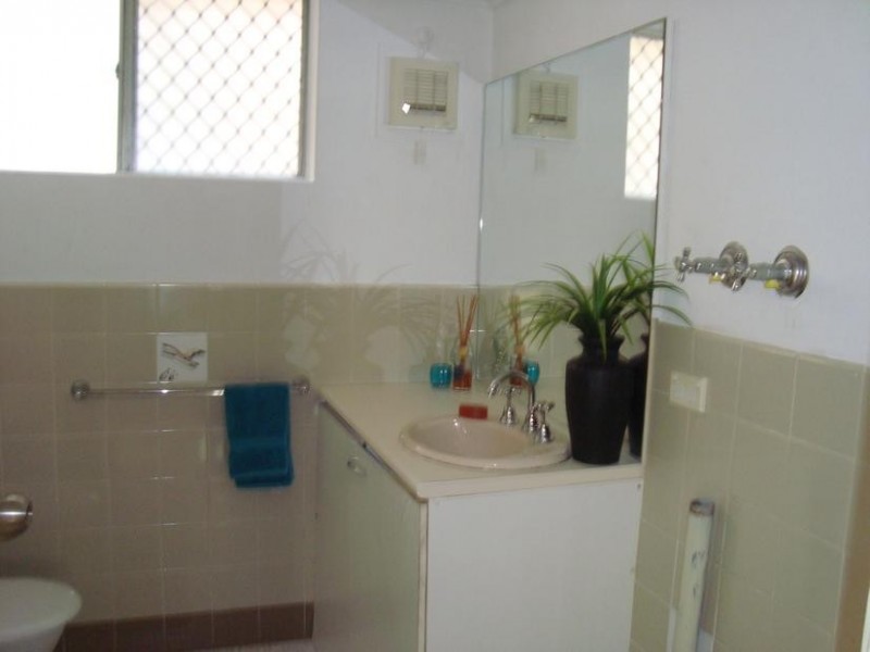 15 Laycock Street, Surfers Paradise QLD 4217