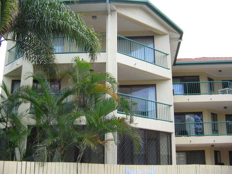 5 Old Burleigh Road, Surfers Paradise QLD 4217