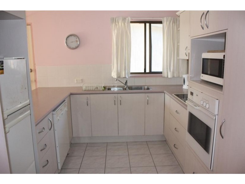 5 Old Burleigh Road, Surfers Paradise QLD 4217