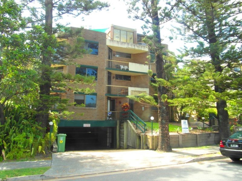 186 Ferny Avenue ‘Narrowneck’, Main Beach QLD 4217