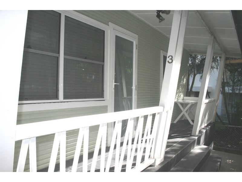 9 Thornton Avenue, Surfers Paradise QLD 4217