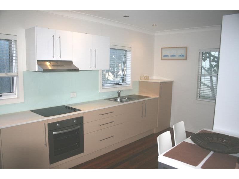 9 Thornton Avenue, Surfers Paradise QLD 4217