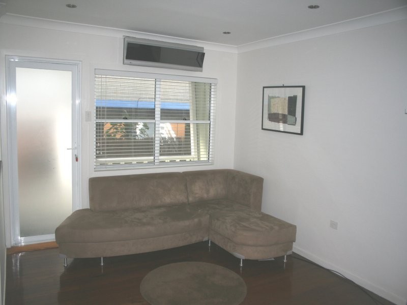 9 Thornton Avenue, Surfers Paradise QLD 4217