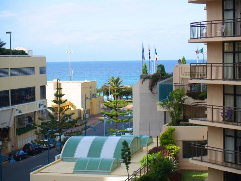 34 Hanlan Street ‘Kinkabool’, Surfers Paradise QLD 4217