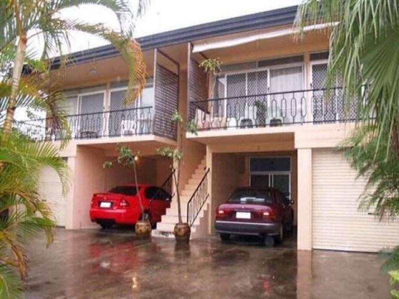 20 Leonard Avenue, Surfers Paradise QLD 4217