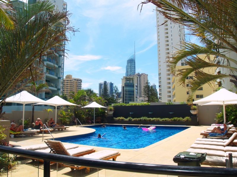 4 Old Burleigh Road ‘Surfers Aquarius’, Surfers Paradise QLD 4217