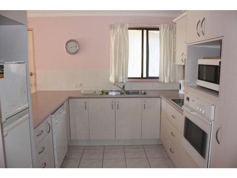 5 Old Burleigh Road ‘ Paradise Pearl’, Surfers Paradise QLD 4217