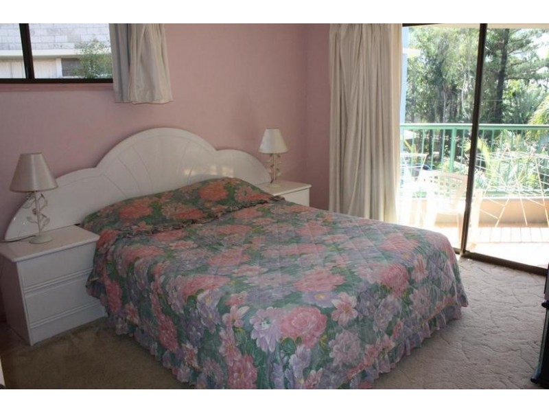 5 Old Burleigh Road ‘ Paradise Pearl’, Surfers Paradise QLD 4217