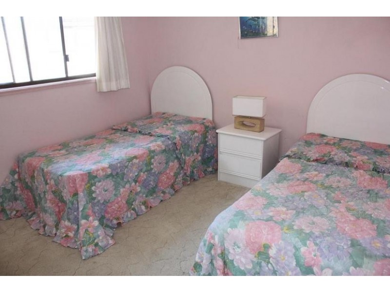 5 Old Burleigh Road ‘ Paradise Pearl’, Surfers Paradise QLD 4217