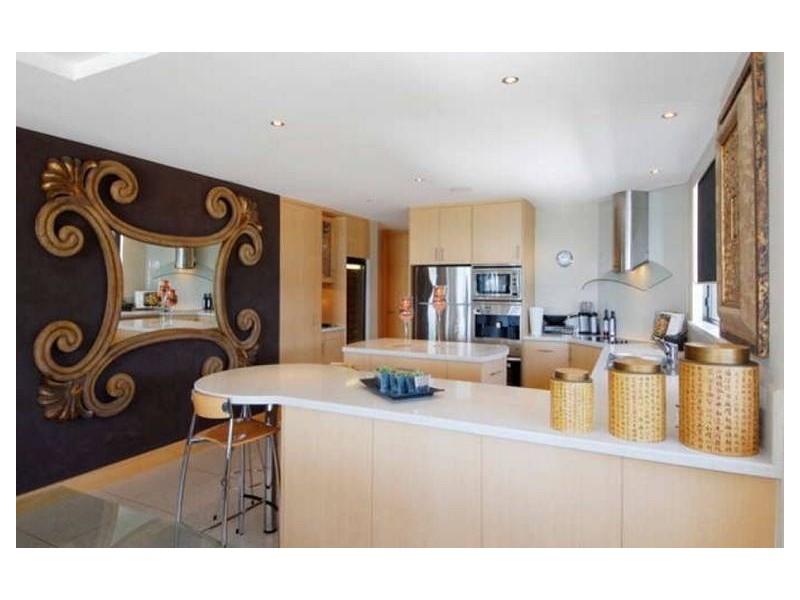 27 Garfield Terrace ‘Kuleena’, Surfers Paradise QLD 4217